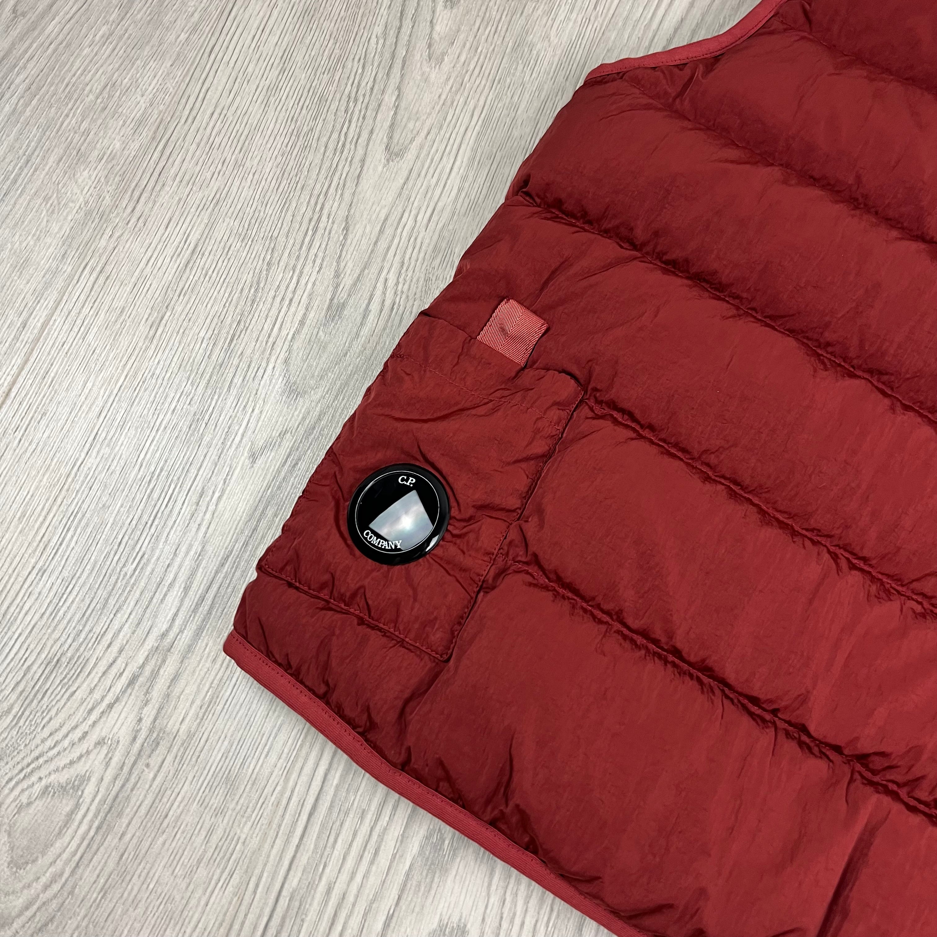 CP Company Chrome-R Lens Gilet - Ketchup