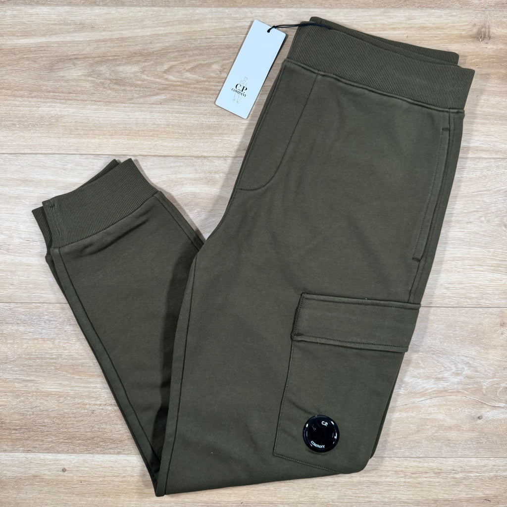 CP Company Diagonal Raised Lens Sweatpants in Ivy Green