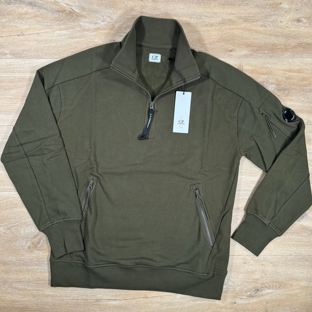 CP Company Diagonal Raised Half-Zipped Lens Sweatshirt in Ivy Green