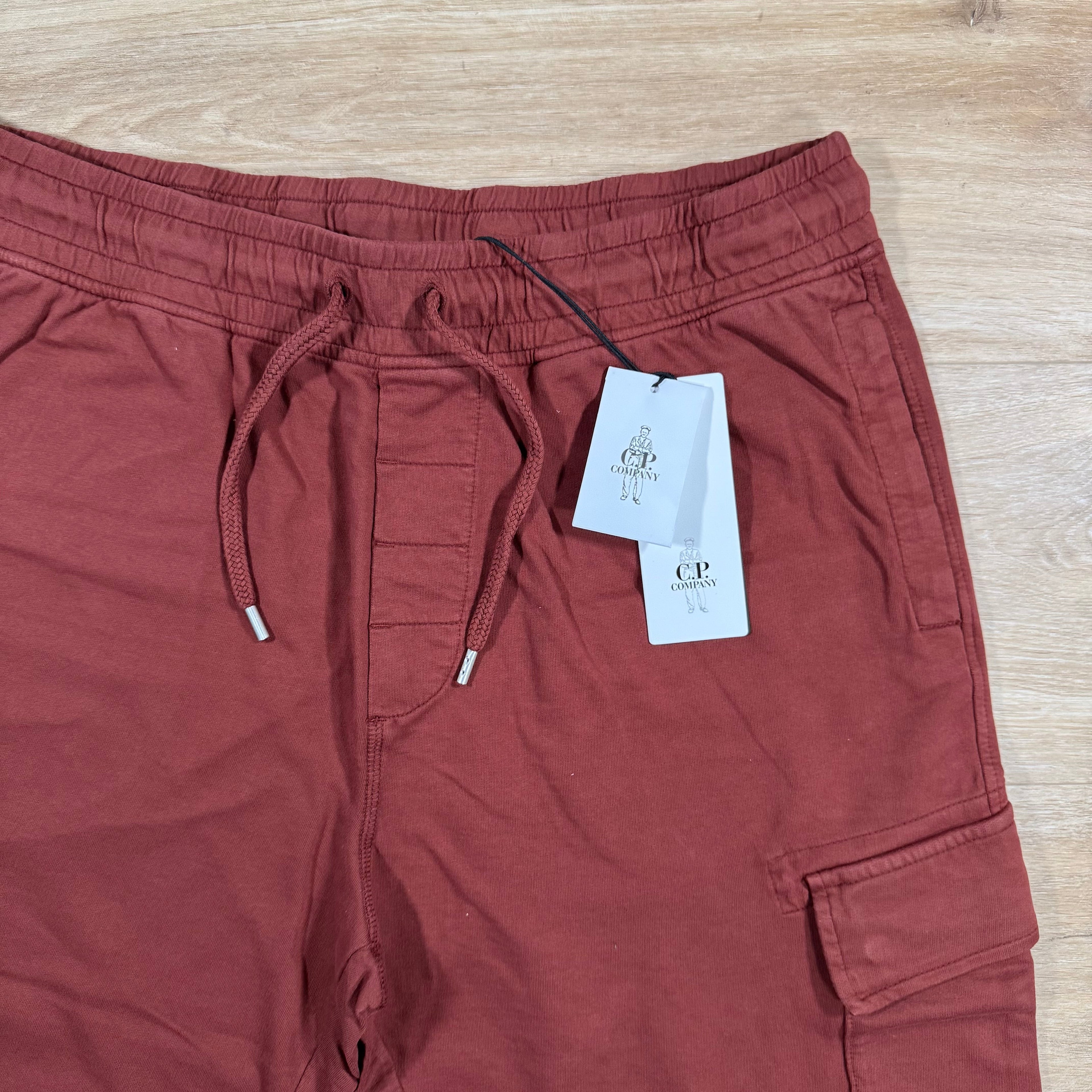 CP Company Light Fleece Cargo Lens Shorts in Sable - Brown