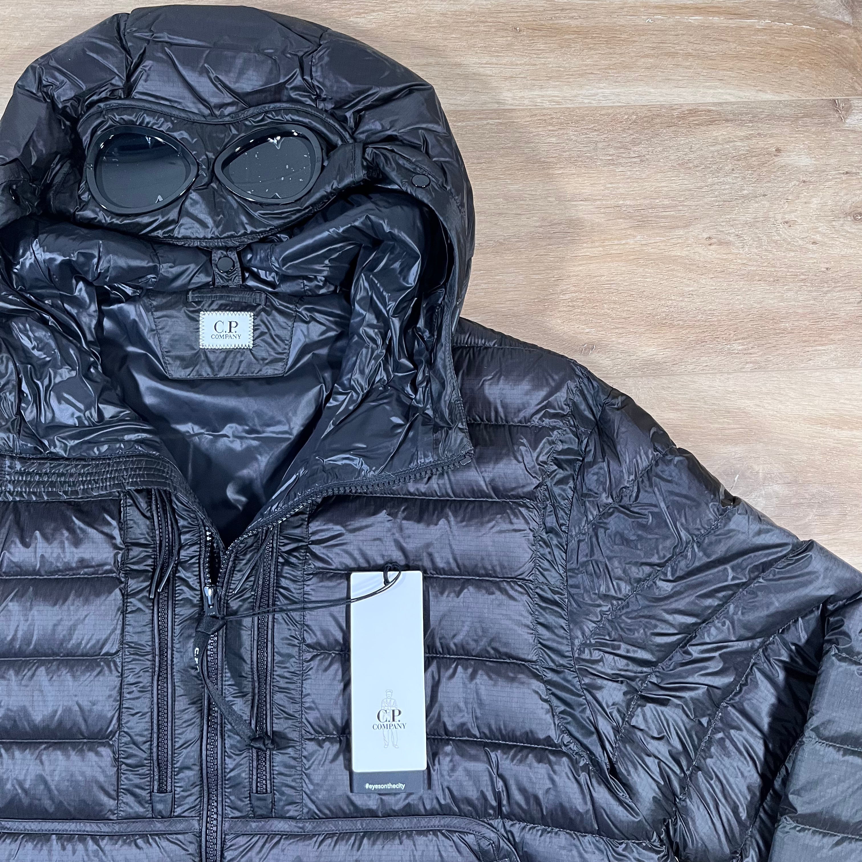 CP Company DD Shell Goggle Down Jacket in Black