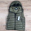 CP Company DD Shell Goggle Down Gilet in Elmwood Green