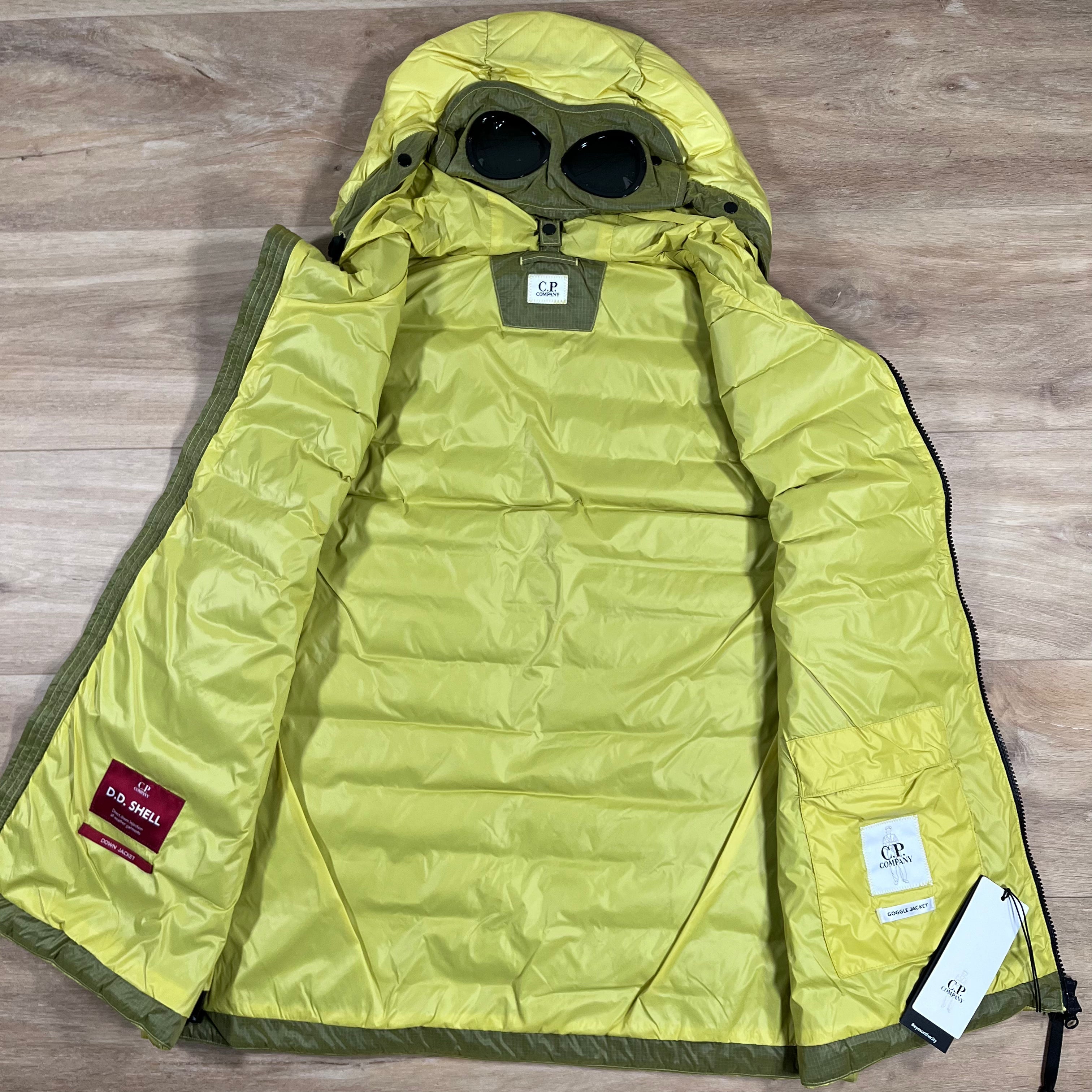 CP Company DD Shell Goggle Down Gilet in Green Sheen - Yellow